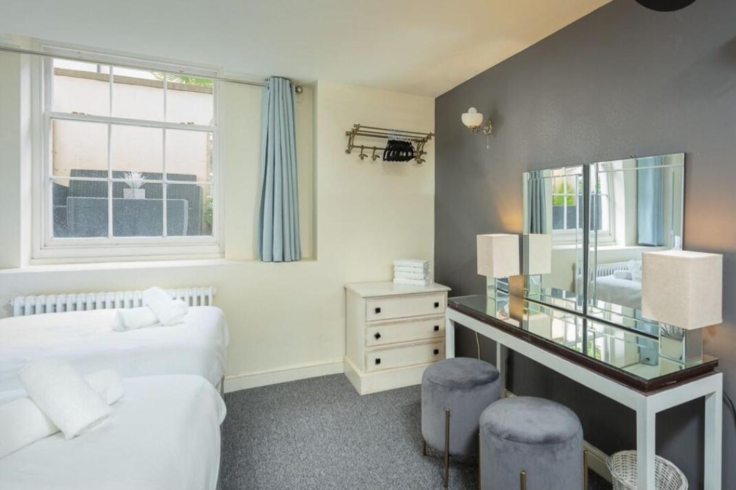 Willa Ivy House Bath Zewnętrze zdjęcie